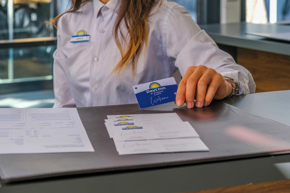 Days Inn by Wyndham Alanya 11