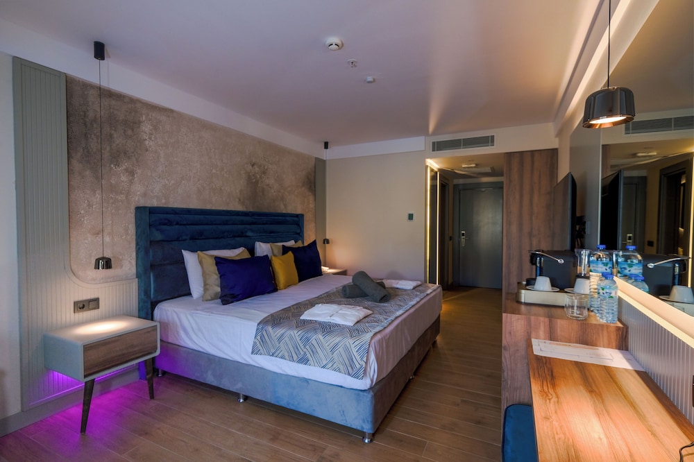 Ada Port Hotel Adults Only 13