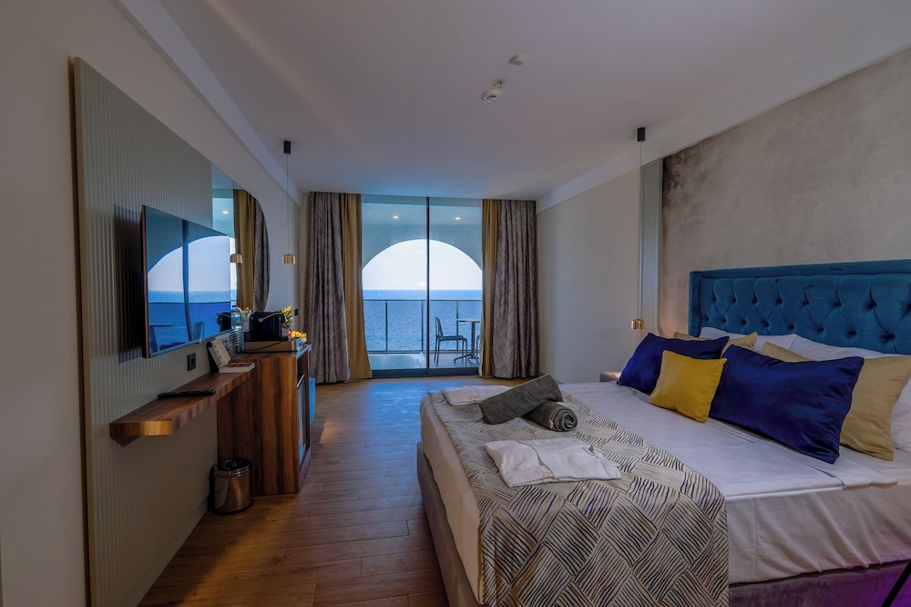 Ada Port Hotel Adults Only 9