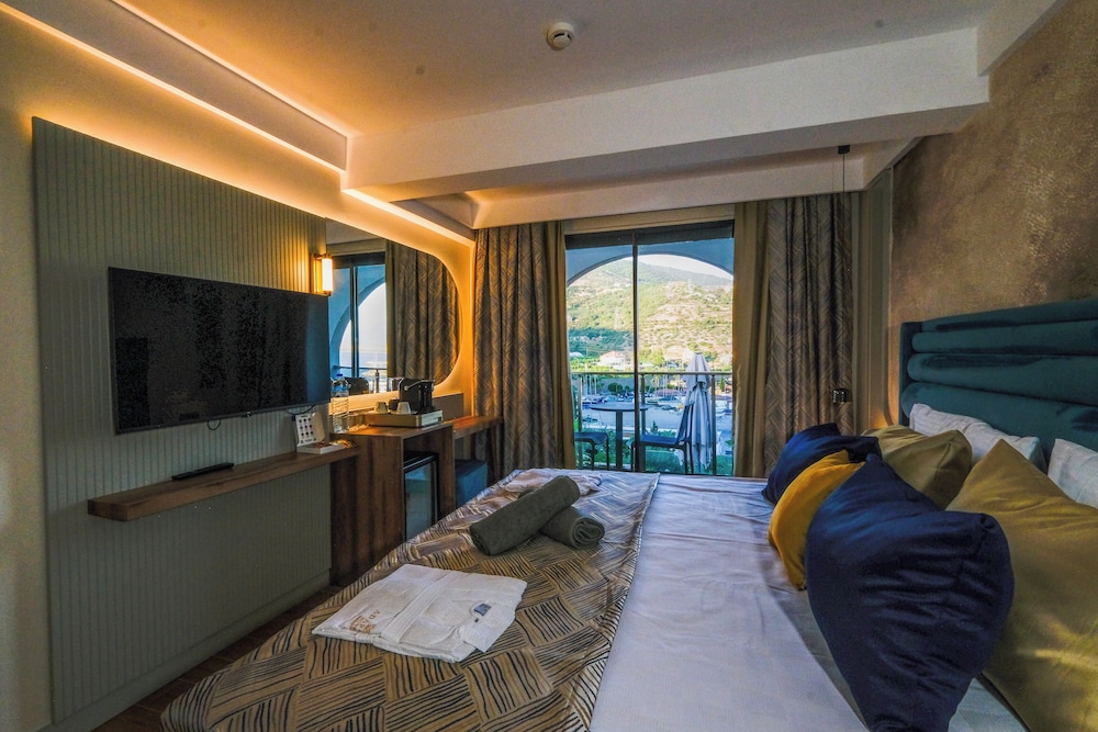 Ada Port Hotel Adults Only 12
