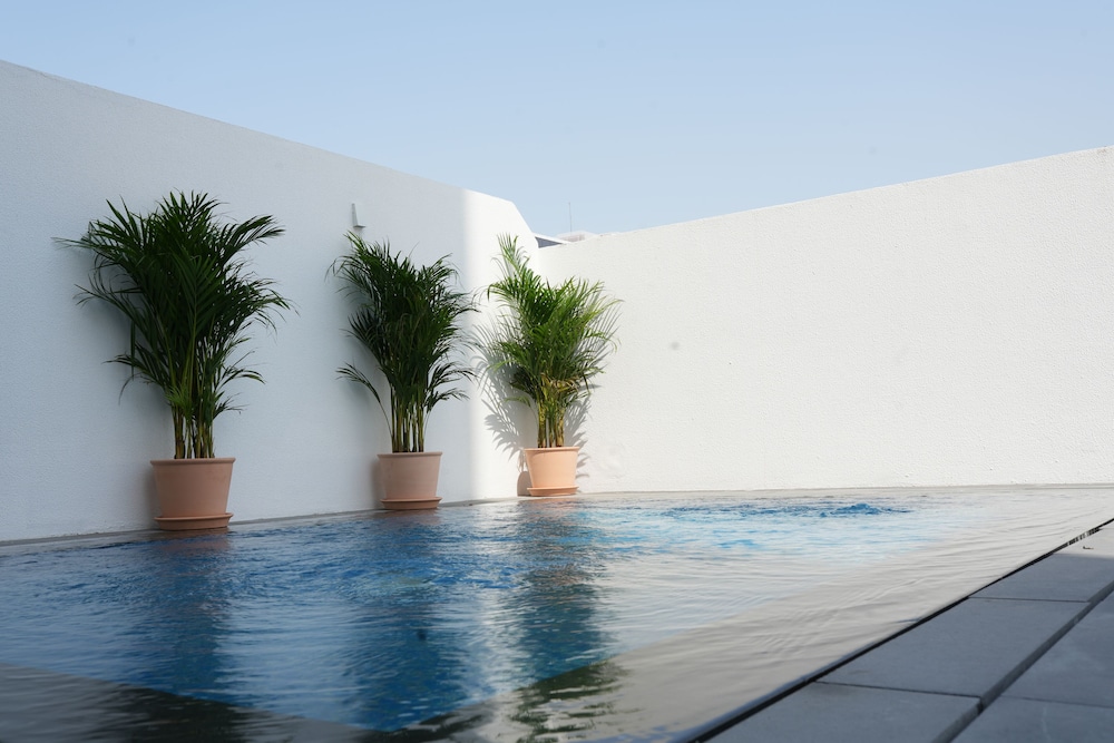 Shada Hotel Jumeirah Gardens 15