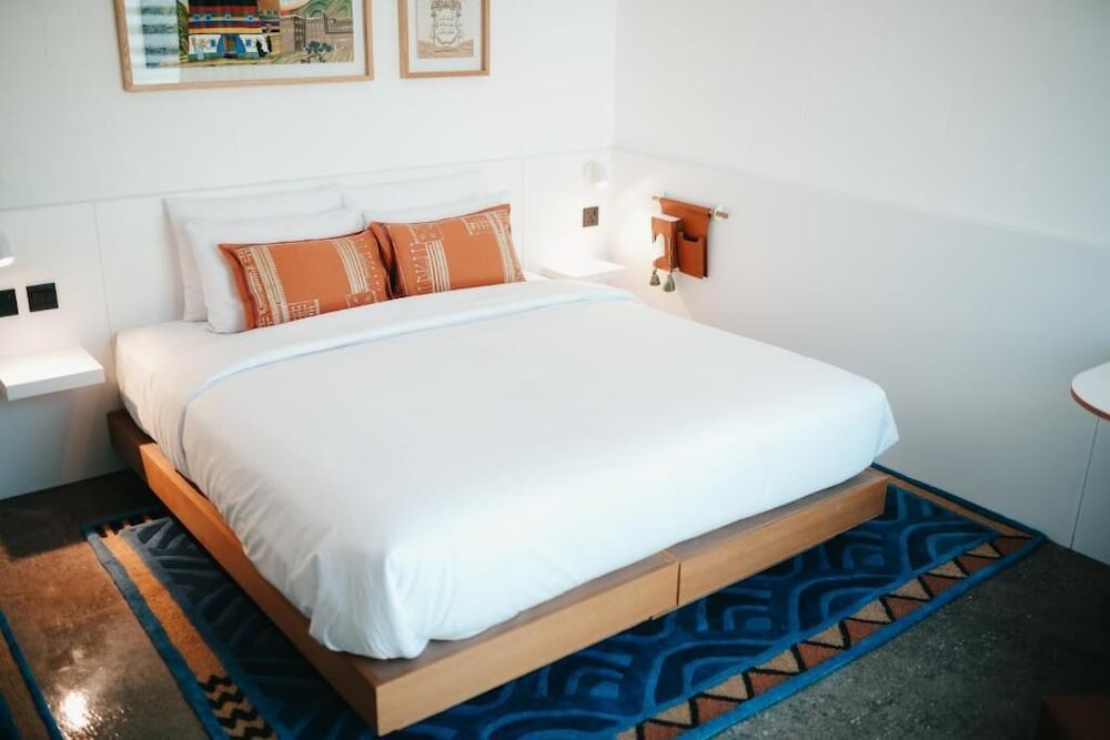Shada Hotel Jumeirah Gardens 8