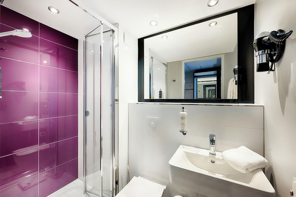 Premier Inn Berlin City Süd Hotel 16