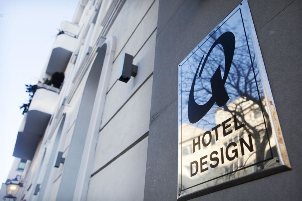 Quentin Design Hotel 4
