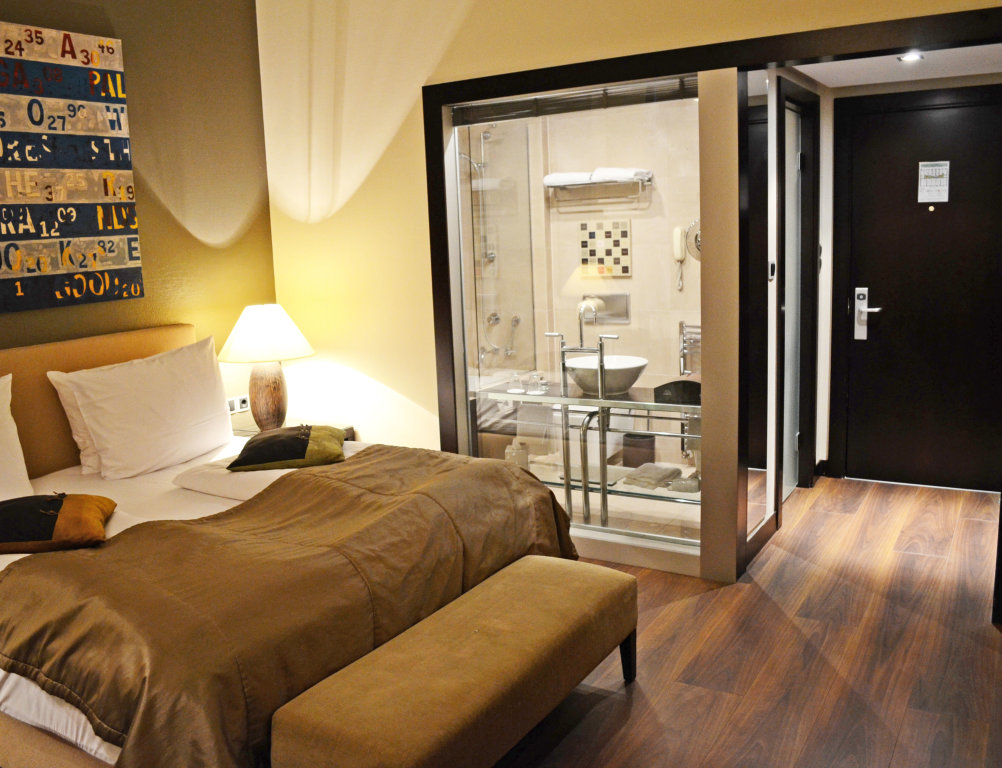 Quentin Design Hotel 24