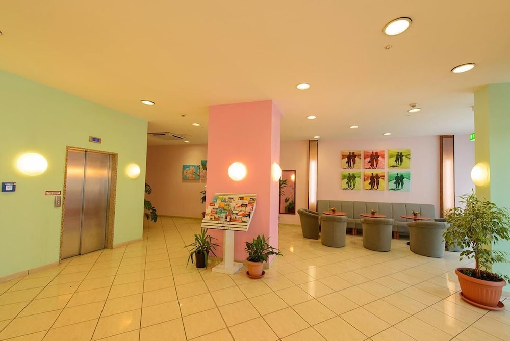 TRIP INN Hotel Minerva 1