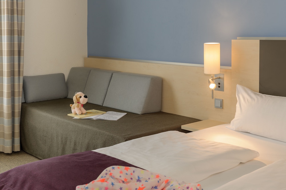 Mercure Hotel Berlin City West 13