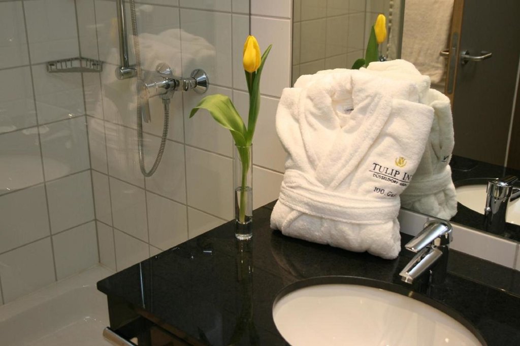 Tulip Inn Düsseldorf Arena 4