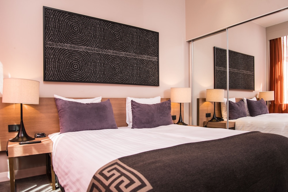 Adina Apartment Hotel Berlin Checkpoint Charlie 10