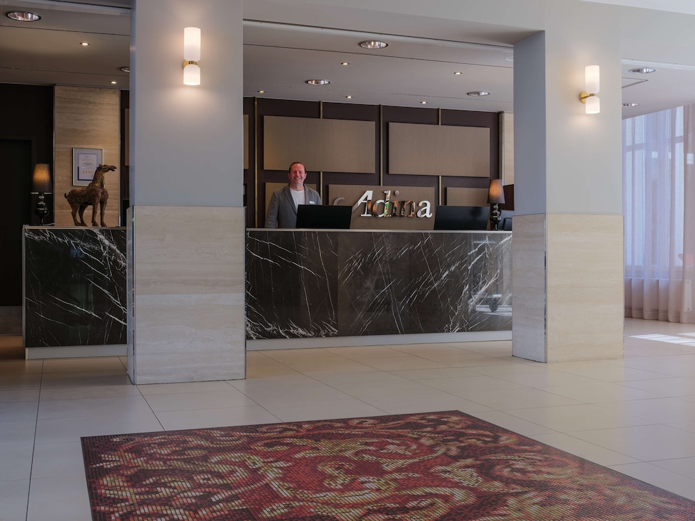 Adina Apartment Hotel Berlin Checkpoint Charlie 8