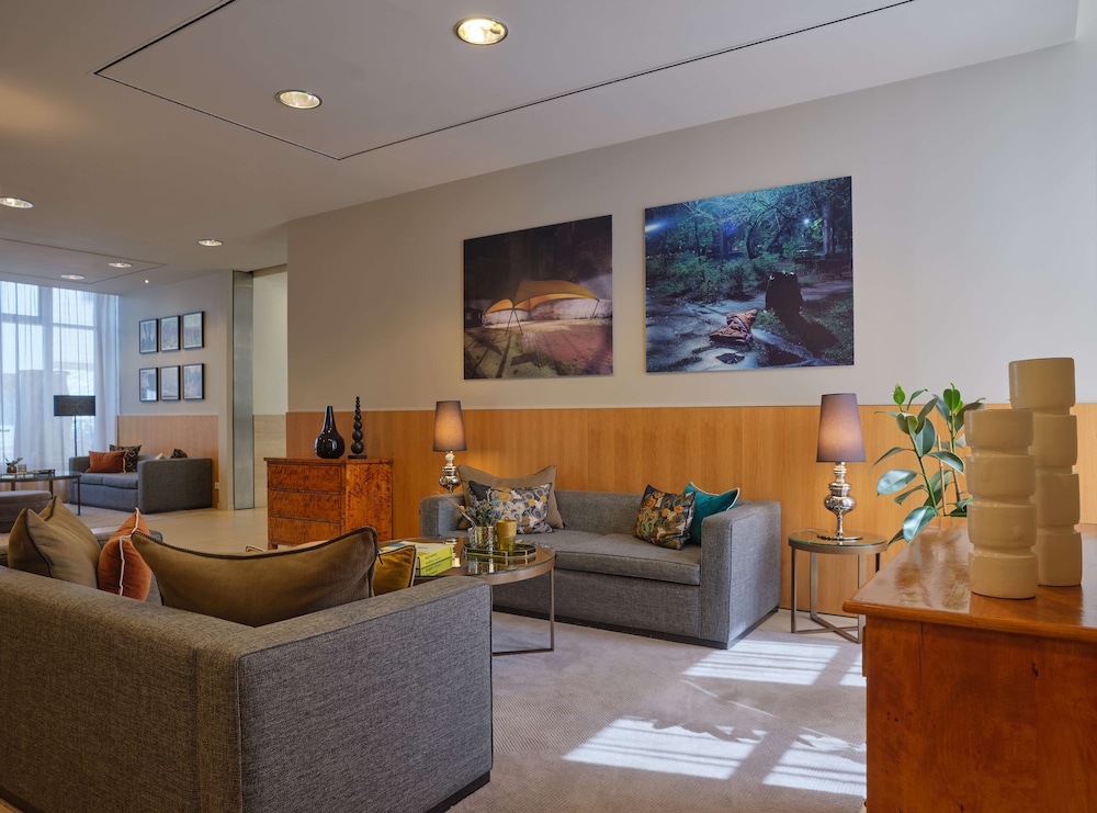 Adina Apartment Hotel Berlin Checkpoint Charlie 7