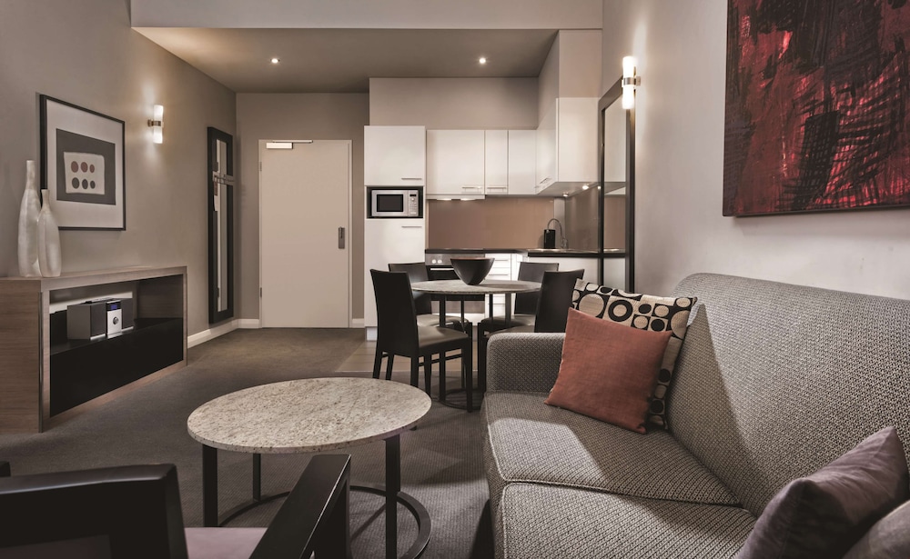 Adina Apartment Hotel Berlin Checkpoint Charlie 14