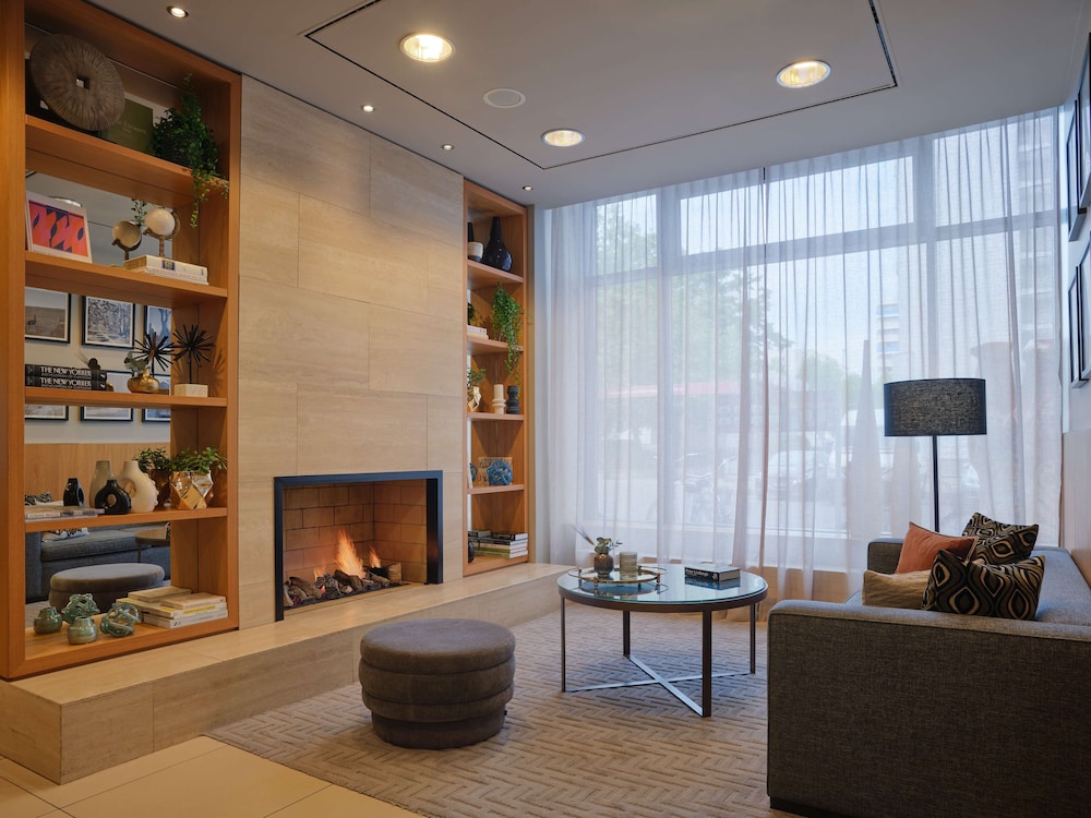 Adina Apartment Hotel Berlin Checkpoint Charlie 9