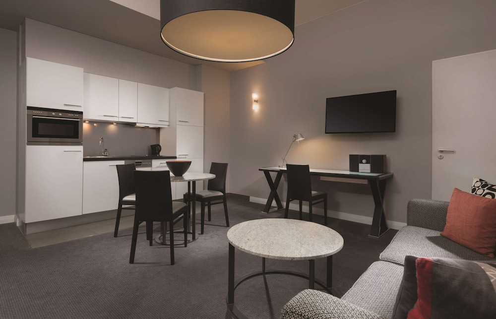 Adina Apartment Hotel Berlin Checkpoint Charlie 17