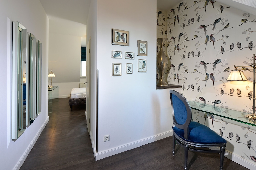 Hotel Domstern 5