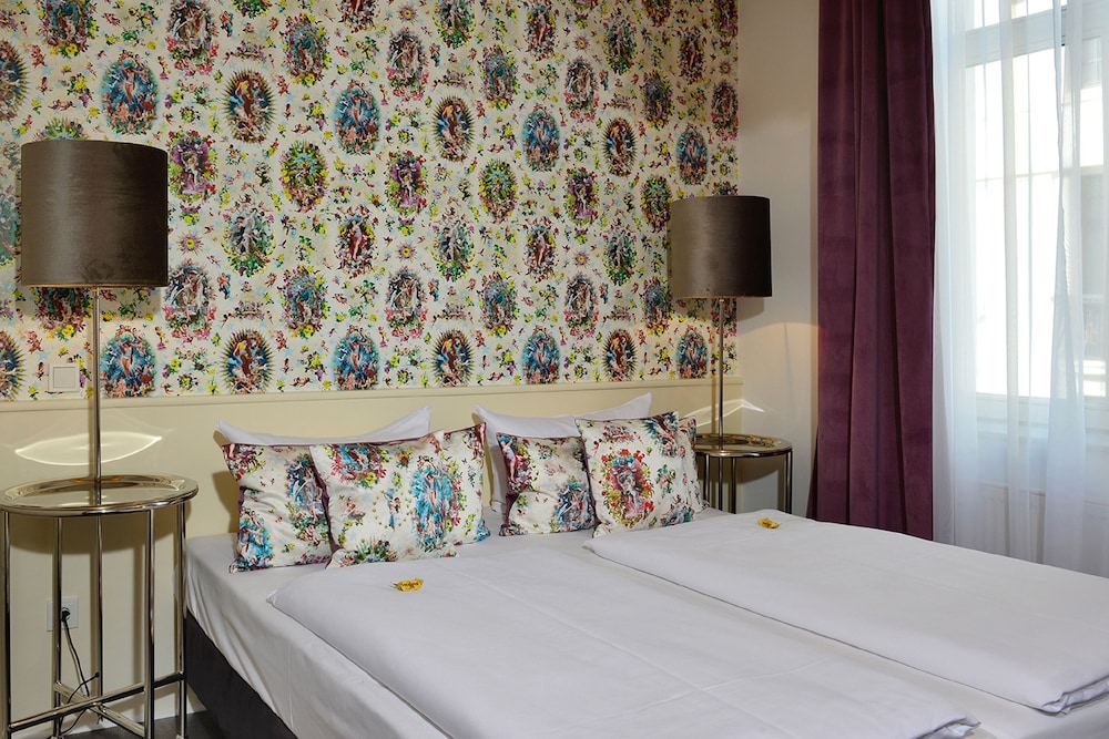 Hotel Domstern 10