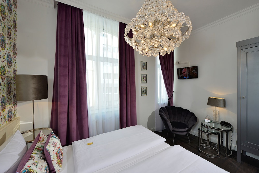 Hotel Domstern 18