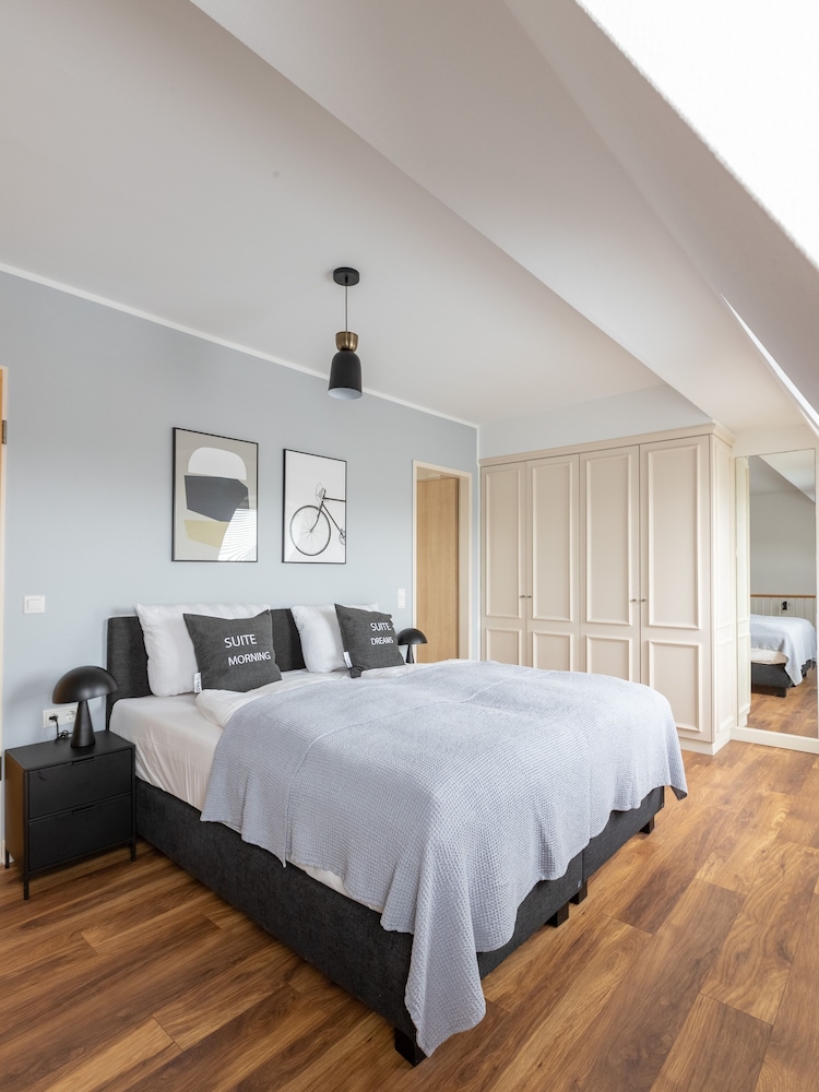 Flower's Boardinghouse Mitte 9