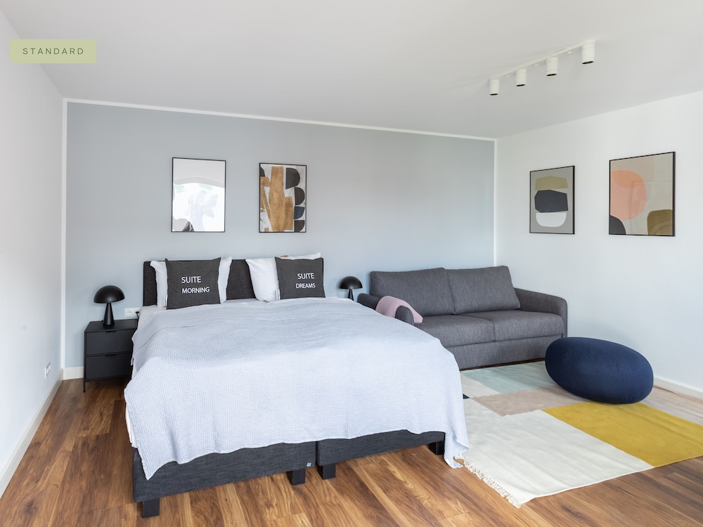 Flower's Boardinghouse Mitte 6