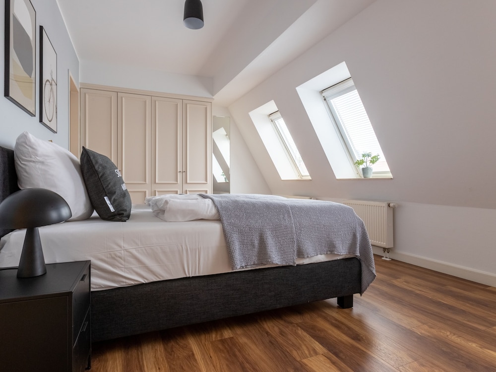 Flower's Boardinghouse Mitte 8