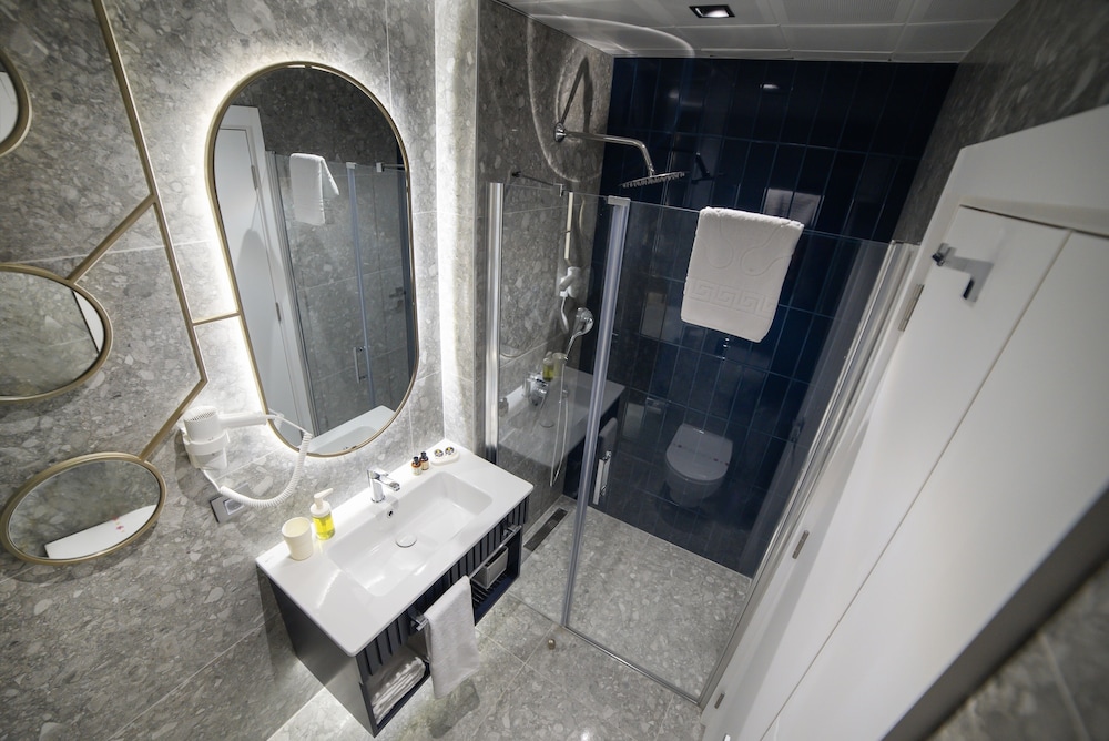 Stile Suite Marine Hotel 23