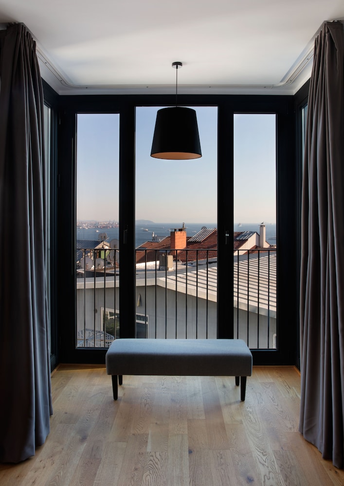 Ando Living - Taksim Gumussuyu Townhouse 15