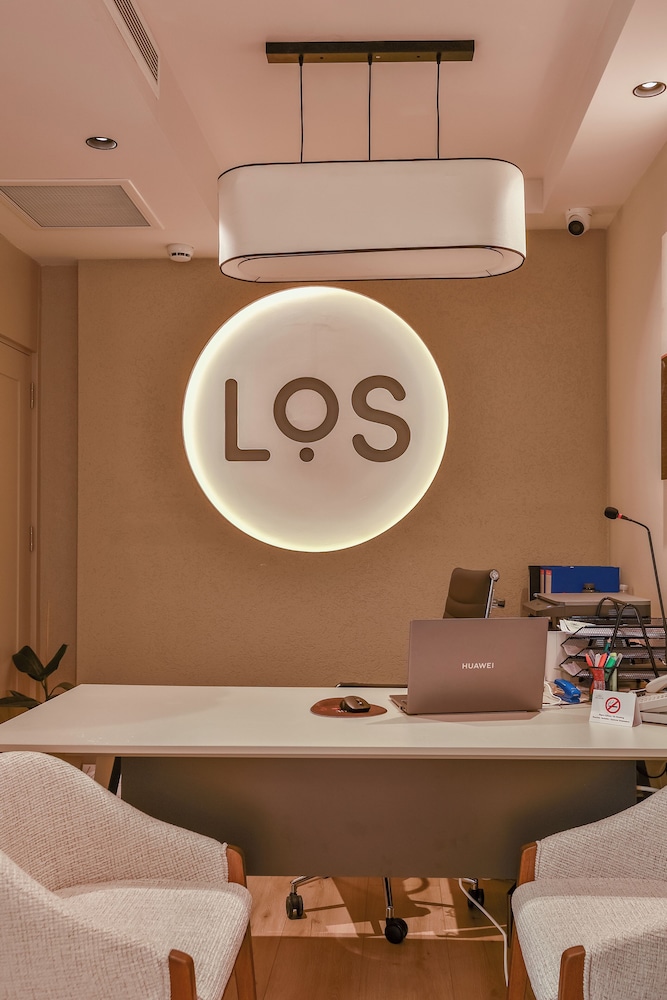 LOS Suites 4