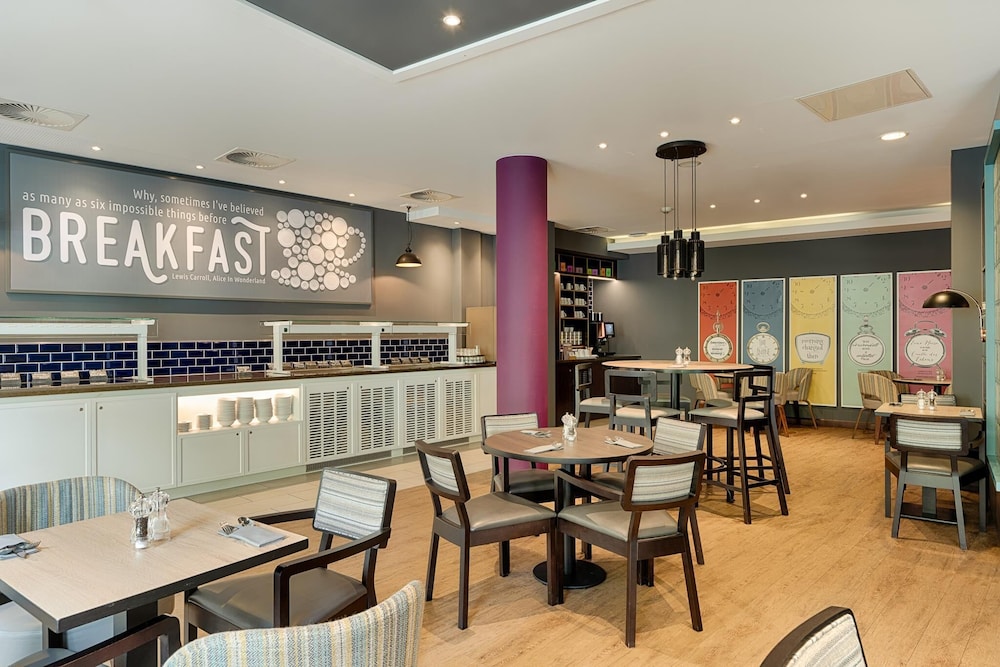 Premier Inn Berlin City Centre Hotel 19