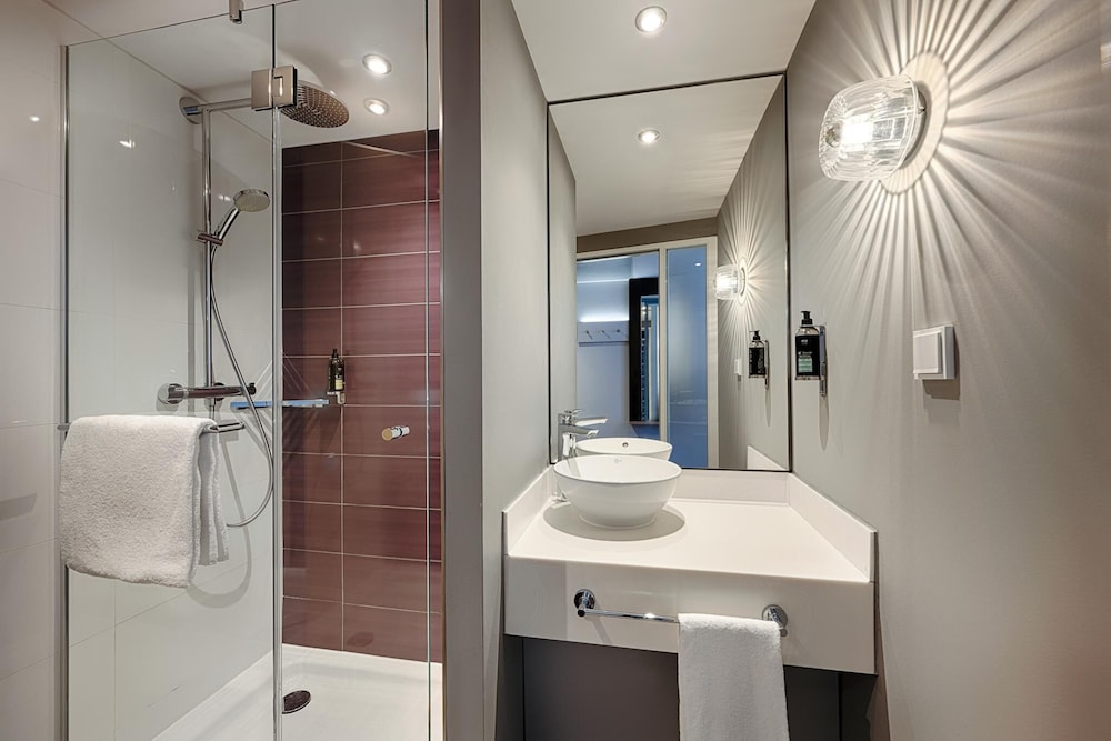 Premier Inn Berlin City Centre Hotel 12