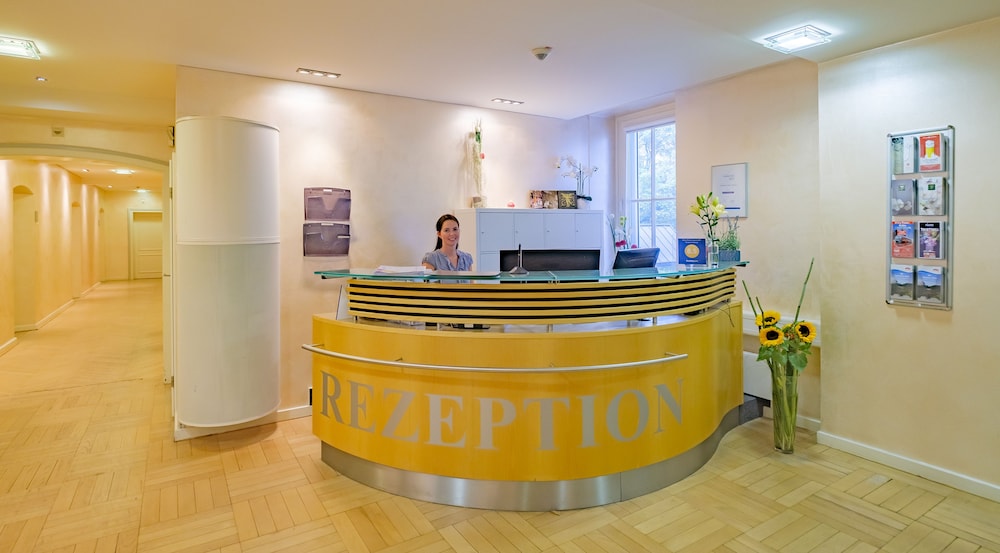Xll Apostel Albergo 3