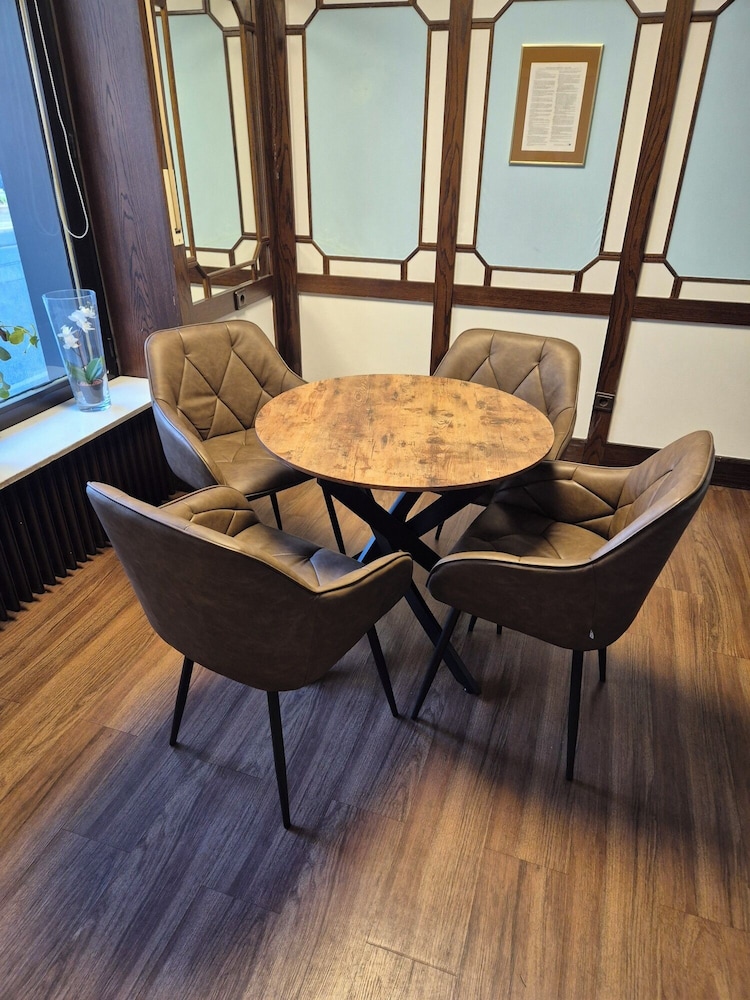 Hotel Ambassador Düsseldorf 3