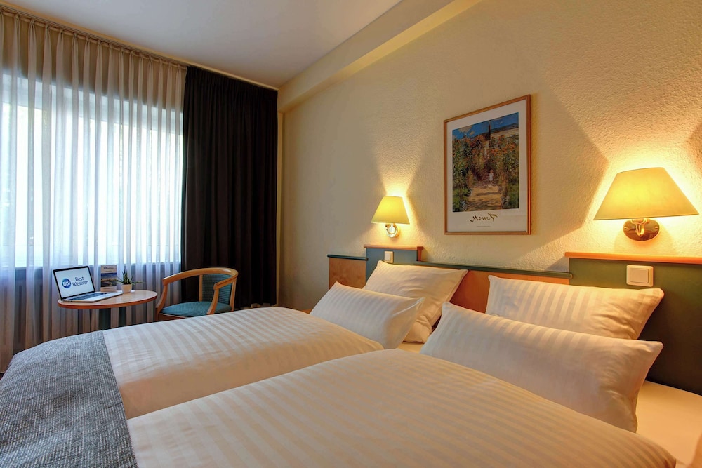 Hotel Ambassador Düsseldorf 17