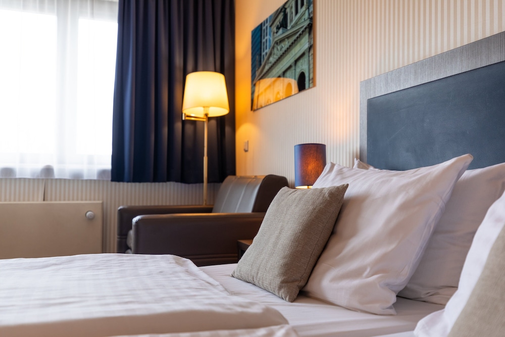 Garner Hotel Frankfurt - Palmengarten 12