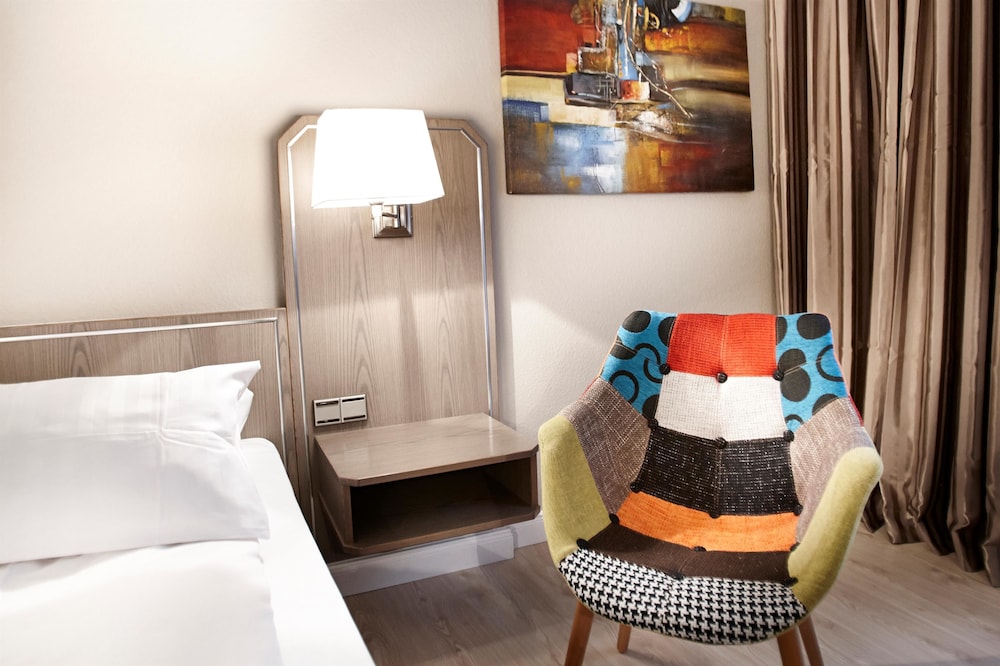 Radisson Hotel Düsseldorf City Center 12