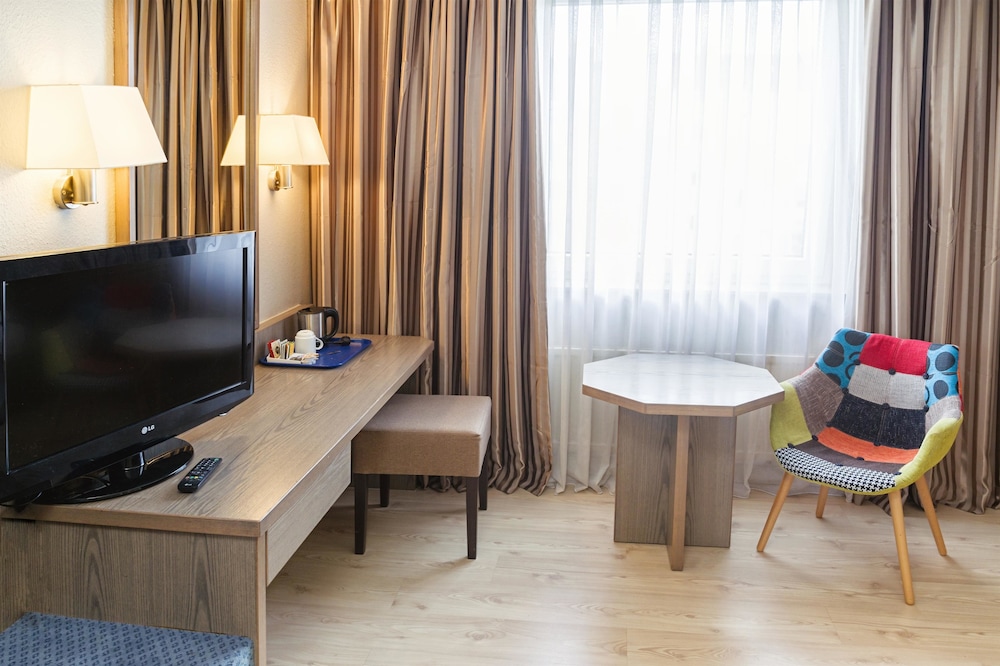 Radisson Hotel Düsseldorf City Center 9