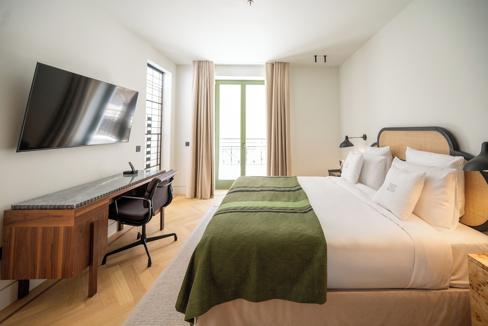 Athens Capital Suites-MGallery Collection 16