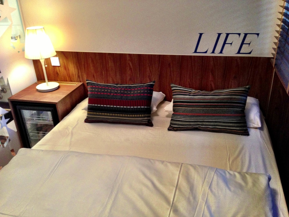 Europa Life 3