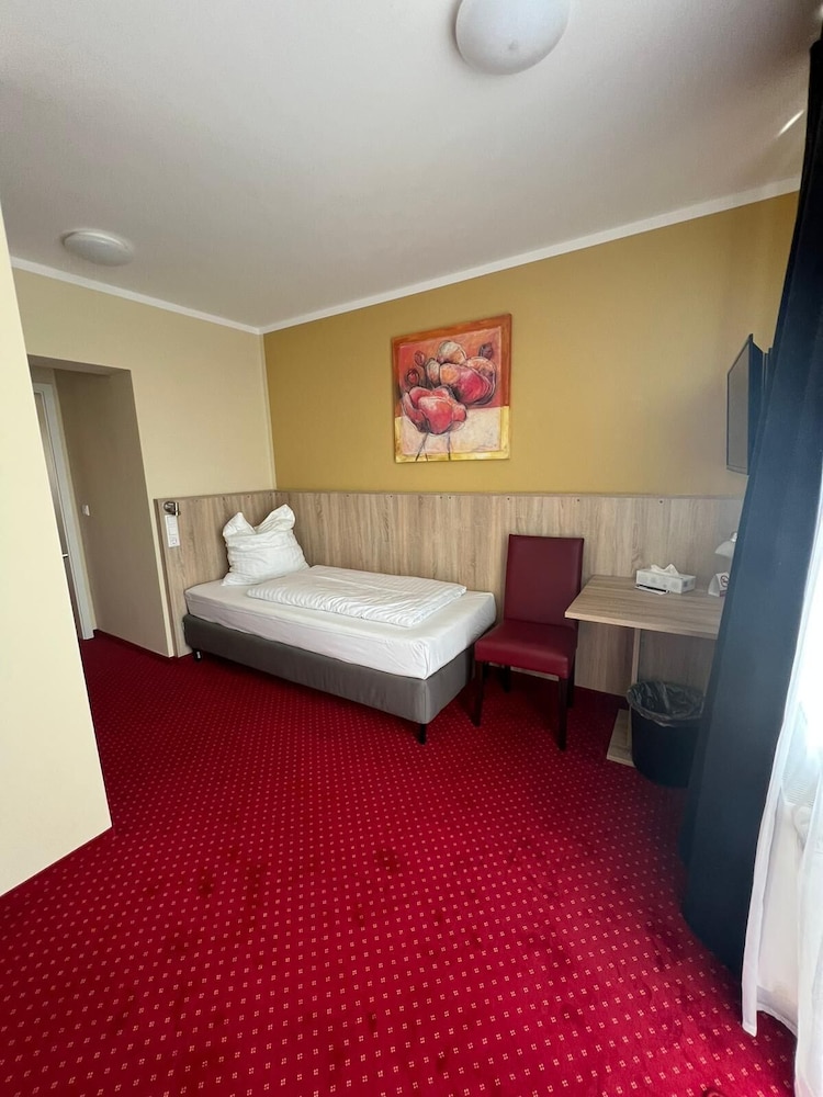 Hotel Palm Premium 1
