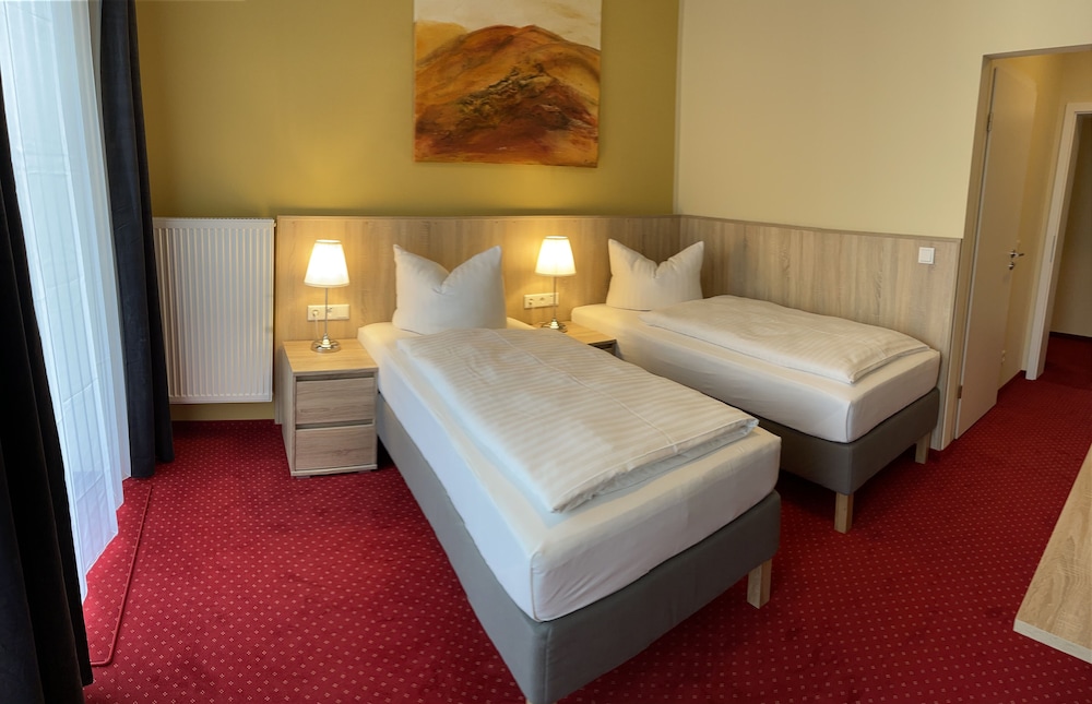 Hotel Palm Premium 19