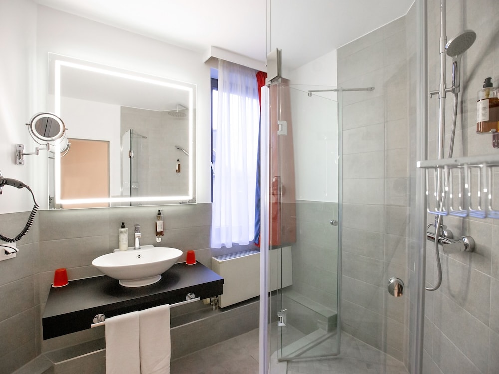 DORMERO Hotel Düsseldorf 20