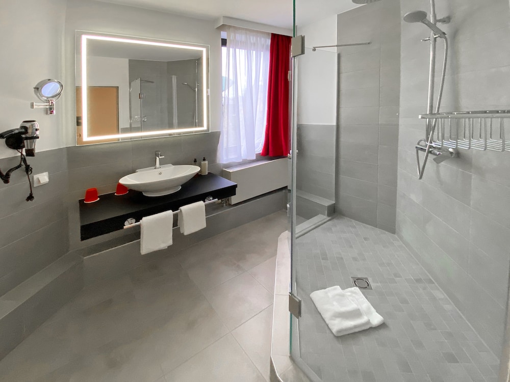 DORMERO Hotel Düsseldorf 18