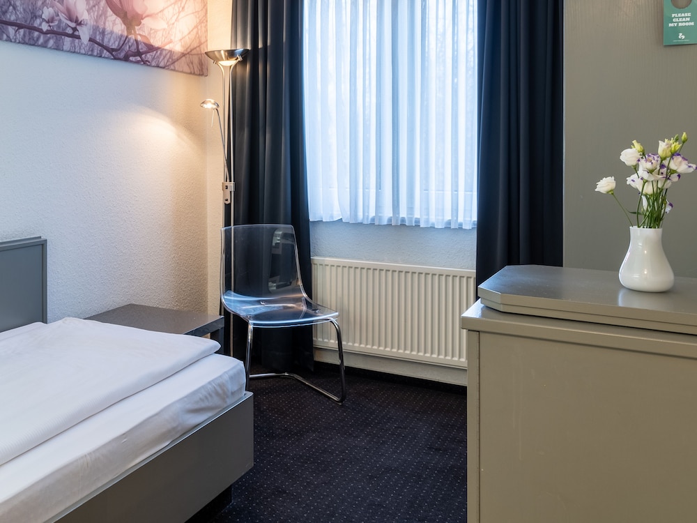 Good Morning Berlin City West 13