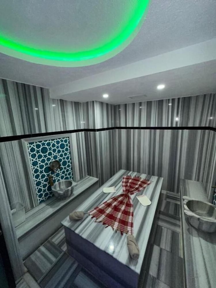 Grand Ozer Hotel 18