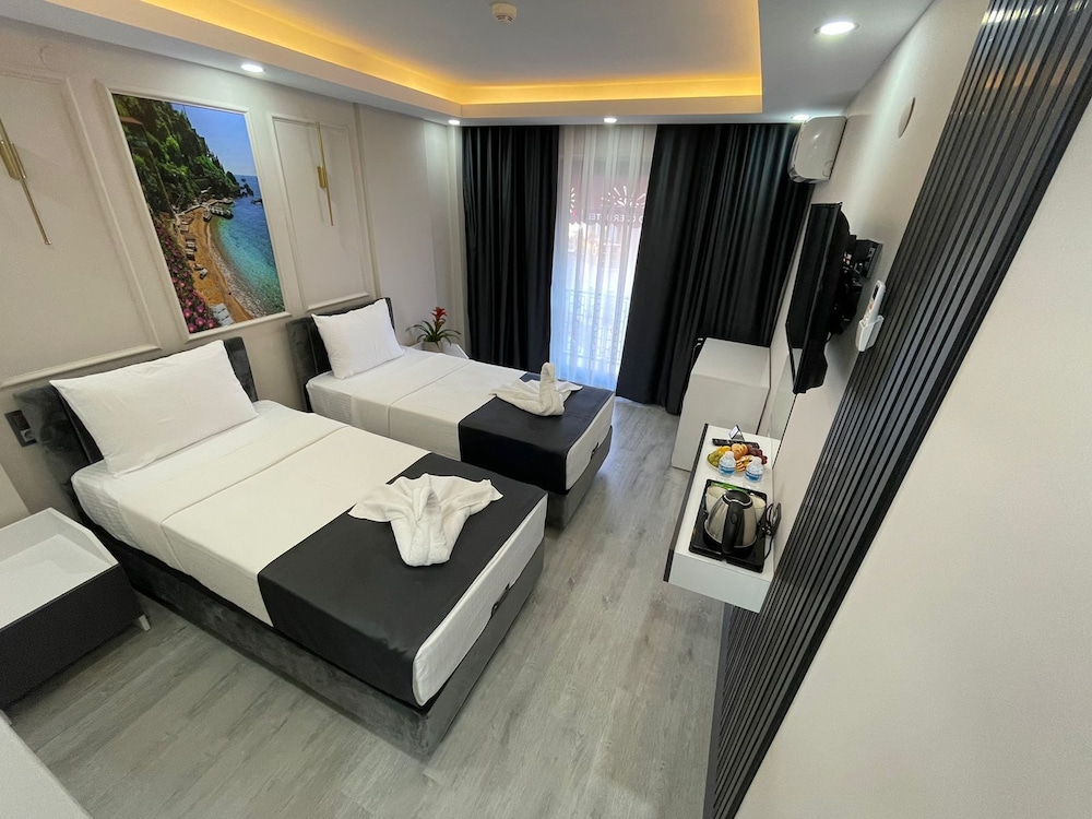 Grand Ozer Hotel 13