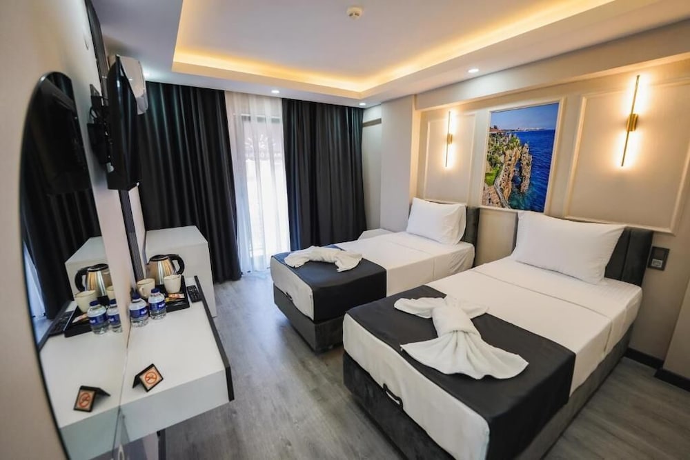 Grand Ozer Hotel 8