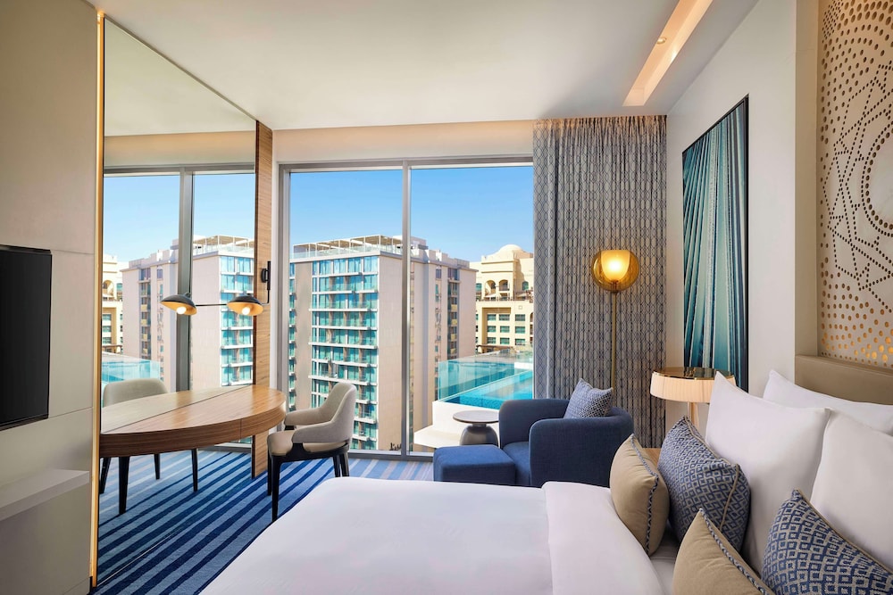 Tumbi Hotel Dubai The Palm Tapestry Collection by Hilton 14