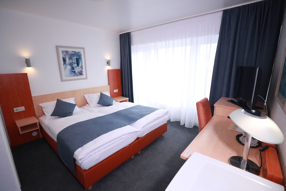Savoy Bonn 5