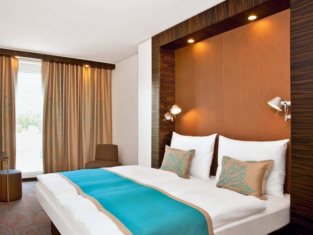 Motel One Frankfurt-East Side 5