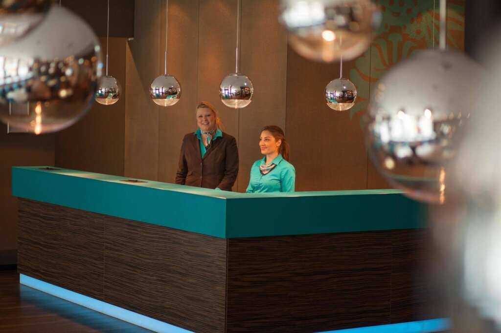 Motel One Frankfurt-East Side 13