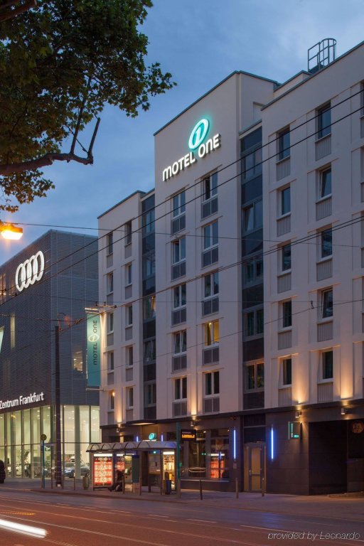 Motel One Frankfurt-East Side 6